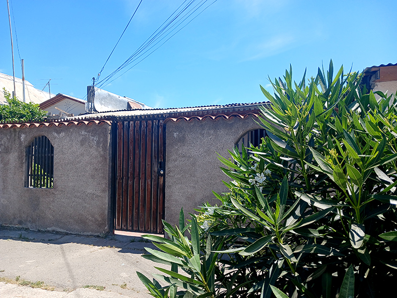 frontis-casa-calle-buin-paine-remate-oportunidad-venta