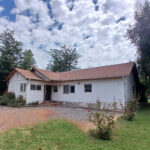 frontis-casa-paine-condominio-parcela